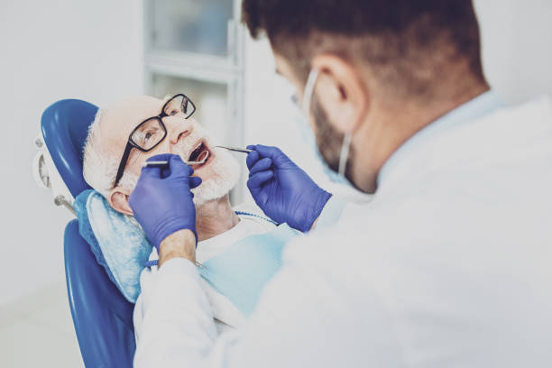 Best Dentist Open Late Near Me  in Sheffield Lake, OH